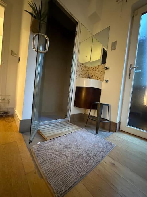 Putney , Modern-flawless ! Appartamento